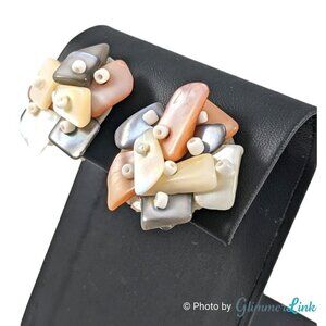 Vintage Japan Mid-century Peach Gray Shell Cluster Silver Tone Clip On Earrings